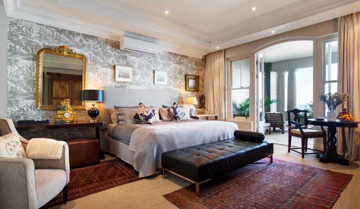 6 Bedroom Self-Catering Villa in Clifton, photo 10