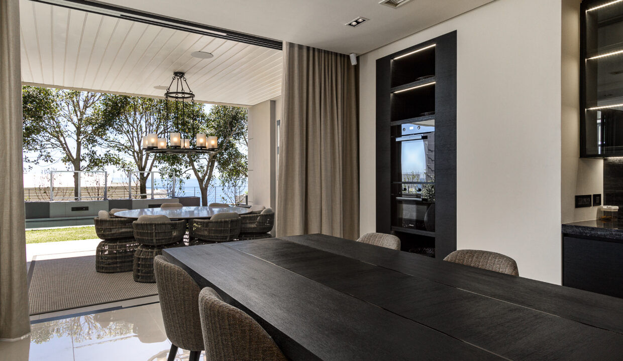 4 Bedroom Self-Catering Villa in Bantry Bay, photo 3