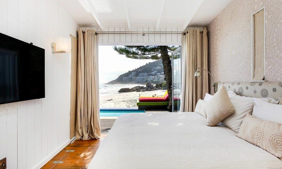 3 Bedroom Self-Catering House in Clifton, photo 3