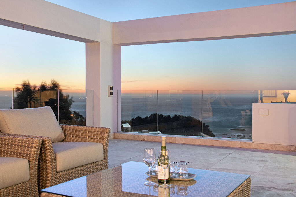 5 Bedroom Self-Catering Villa in Bakoven, photo 2