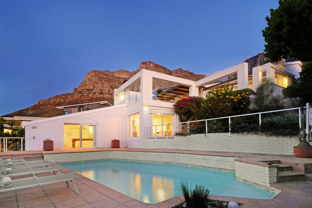 5 Bedroom Self-Catering Villa in Bakoven, photo 4