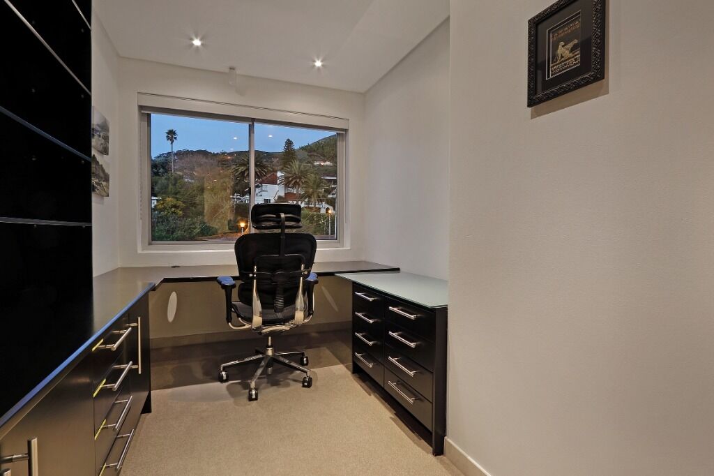 5 Bedroom Self-Catering Villa in Camps Bay, photo 12