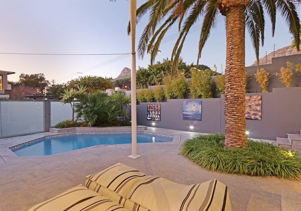 6 Bedroom Self-Catering Villa in Camps Bay, photo 3