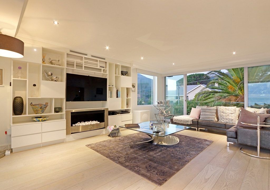 6 Bedroom Self-Catering Villa in Camps Bay, photo 4