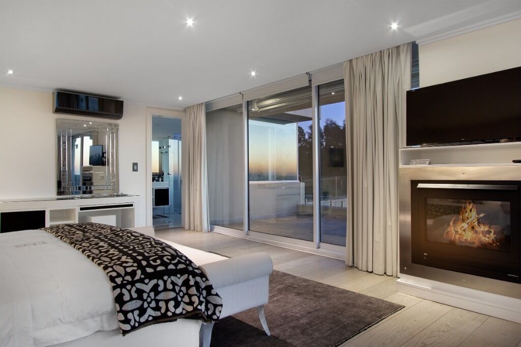 6 Bedroom Self-Catering Villa in Camps Bay, photo 6