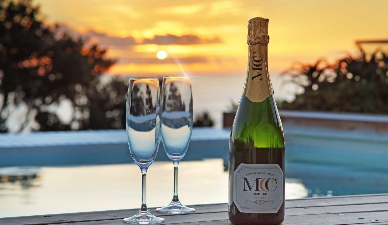 3 Bedroom Self-Catering Villa in Camps Bay, photo 4