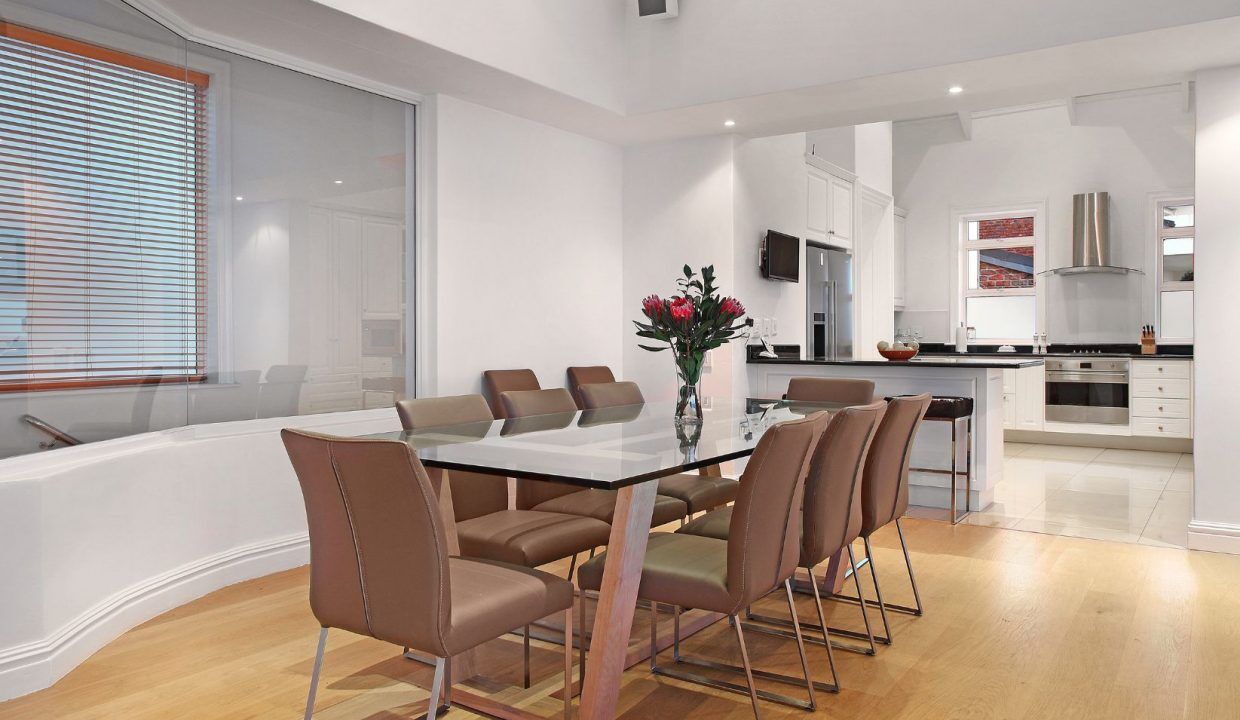 4 Bedroom Self-Catering Villa in Camps Bay, photo 11