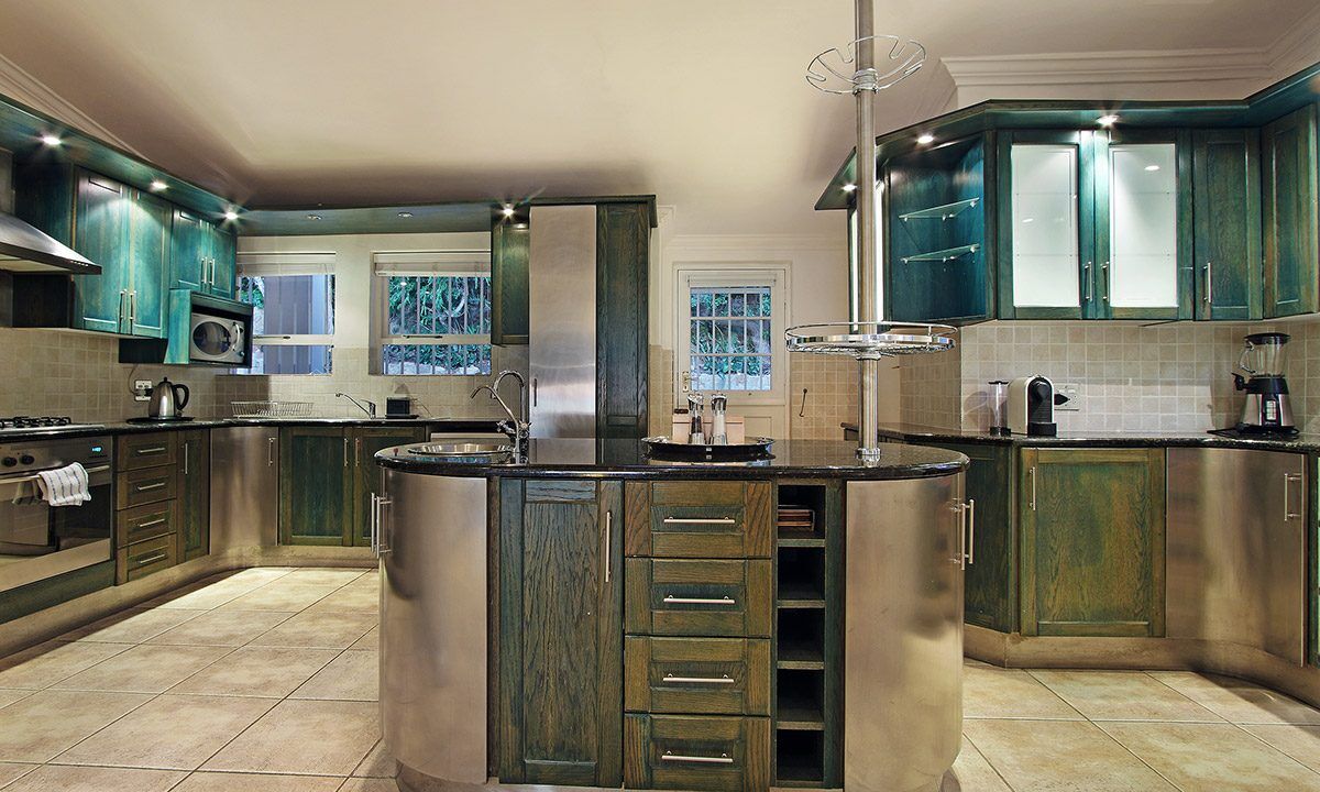 3 Bedroom Self-Catering Villa in Camps Bay, photo 6