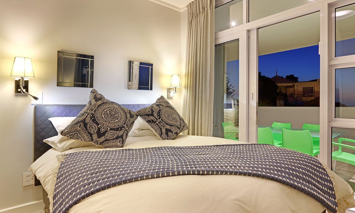 3 Bedroom Self-Catering Villa in Camps Bay, photo 12
