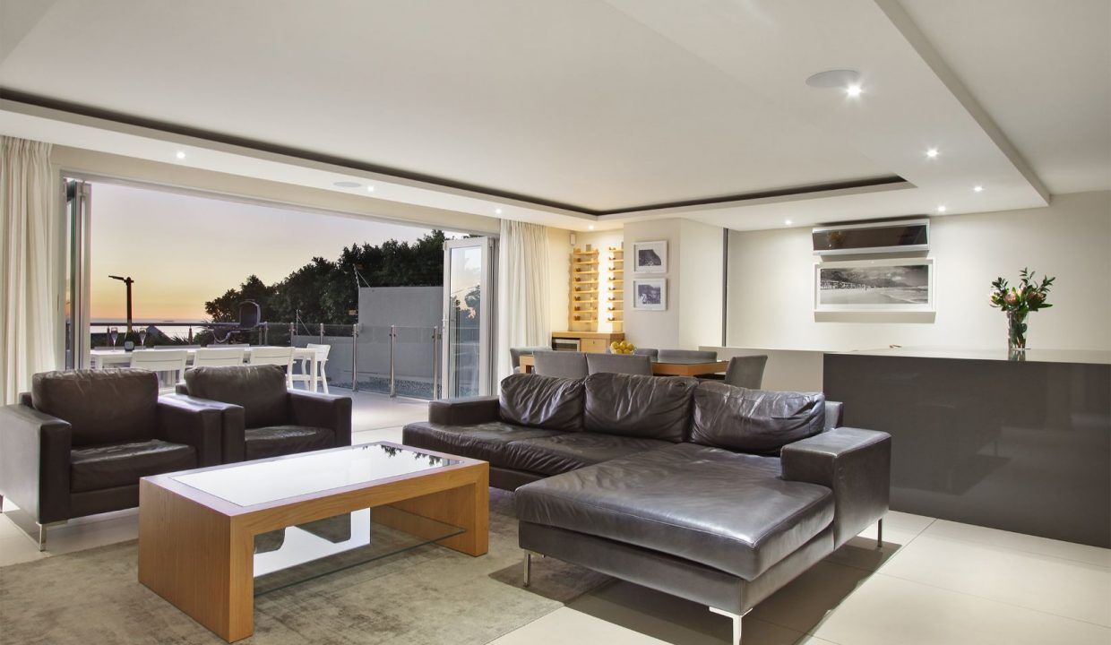 3 Bedroom Self-Catering Villa in Bakoven, photo 6