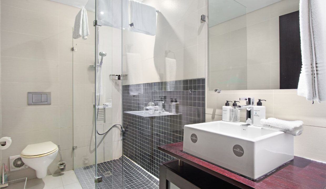3 Bedroom Self-Catering Villa in Bakoven, photo 9