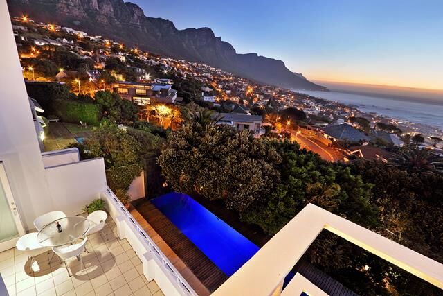 4 Bedroom Self-Catering Villa in Camps Bay, photo 2