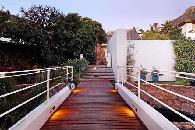 4 Bedroom Self-Catering Villa in Camps Bay, photo 4