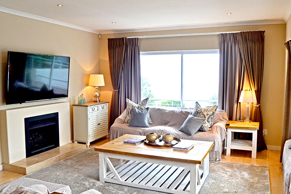 4 Bedroom Self-Catering Villa in Camps Bay, photo 9