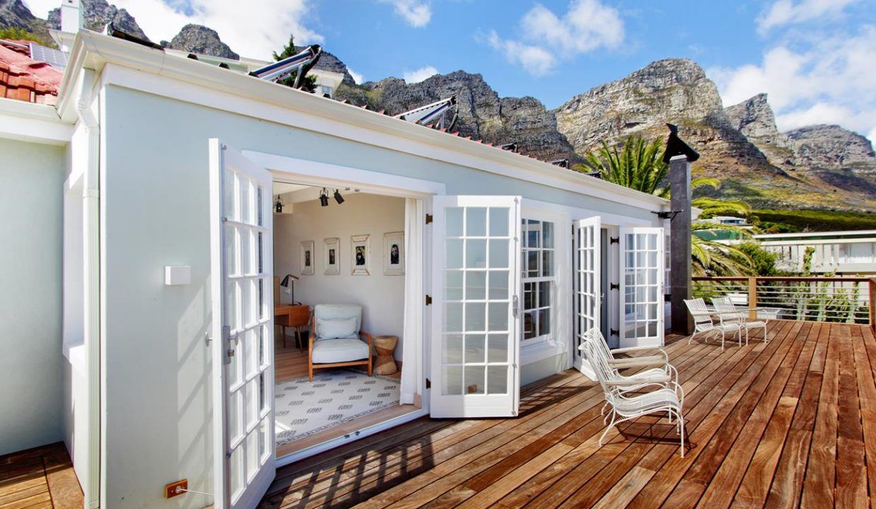 6 Bedroom Self-Catering Villa in Bakoven, photo 11