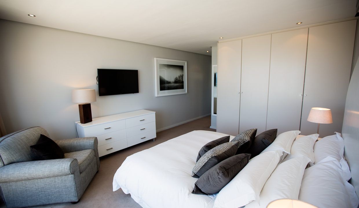 4 Bedroom Self-Catering Villa in Camps Bay, photo 10