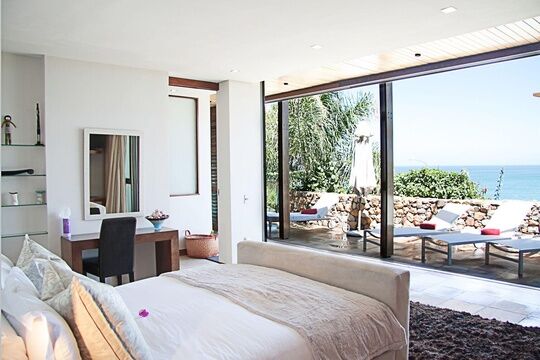 4 Bedroom Self-Catering Villa in Camps Bay, photo 5