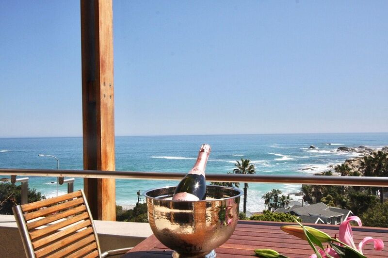 4 Bedroom Self-Catering Villa in Camps Bay, photo 2
