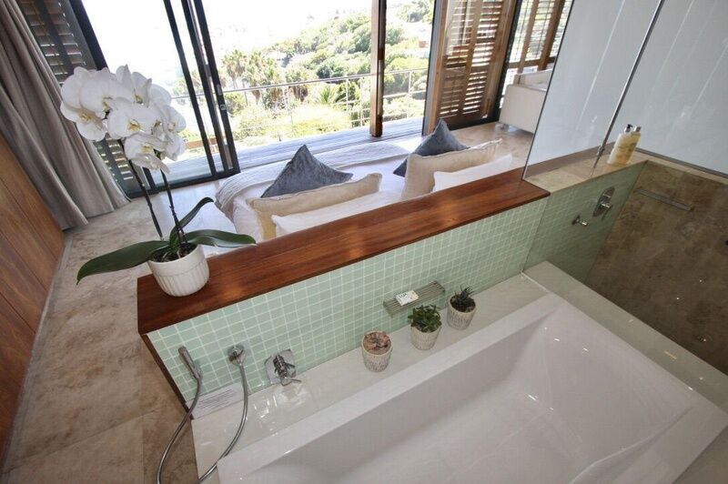 4 Bedroom Self-Catering Villa in Camps Bay, photo 7