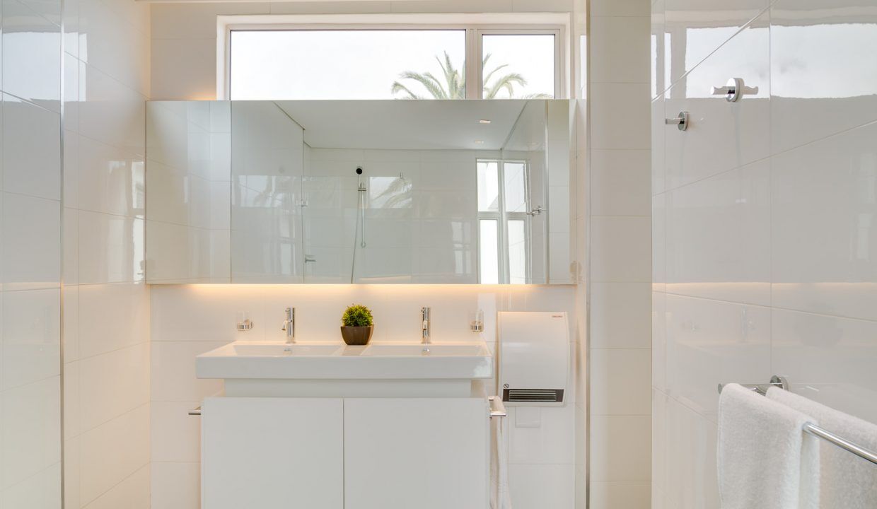 6 Bedroom Self-Catering Villa in Camps Bay, photo 10
