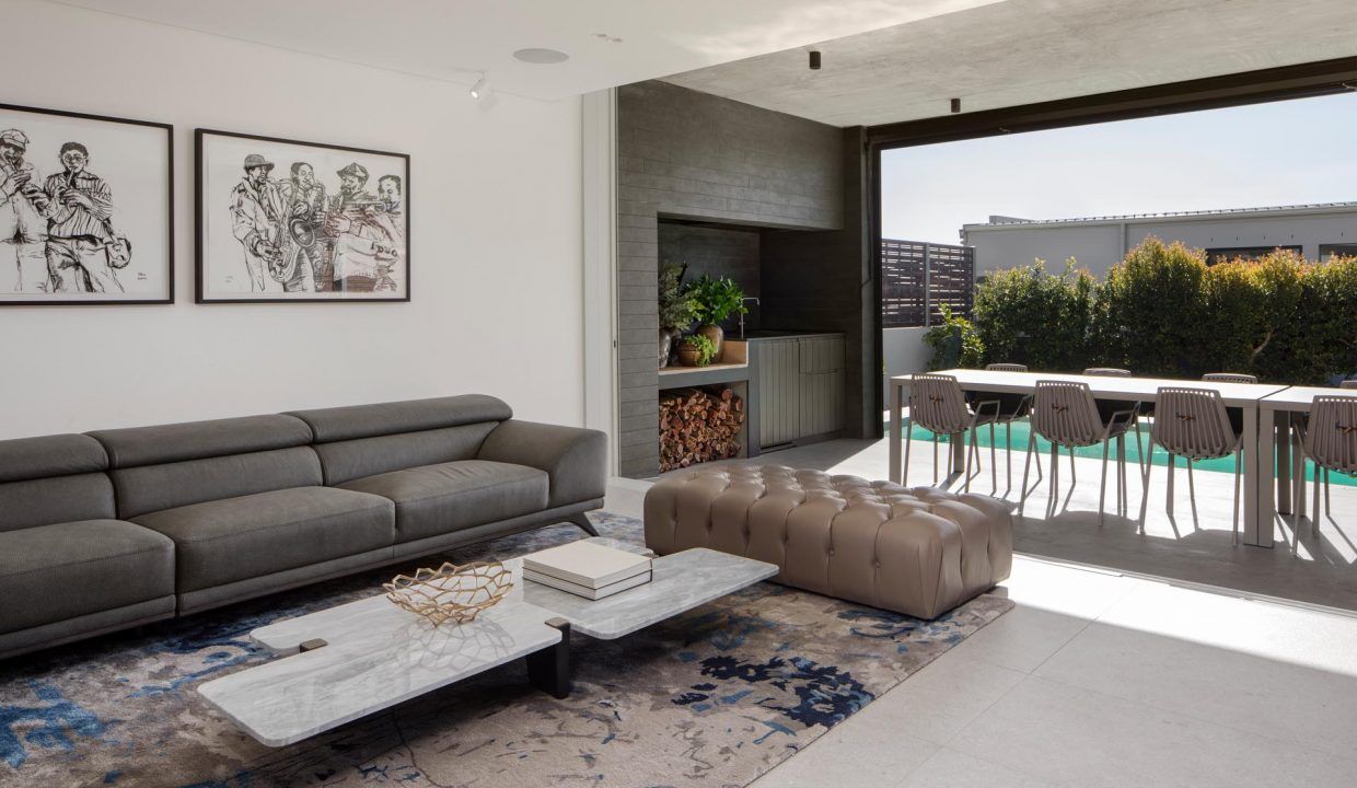 4 Bedroom Self-Catering House in Camps Bay, photo 2